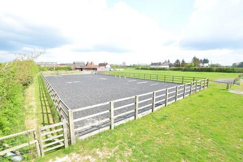 Equestrian property for sale, Maidstone Road, Horsmonden, Tonbridge TN12