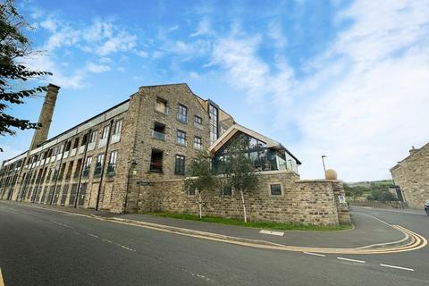 3 bedroom penthouse to rent, Horace Mills ,Greens Mill Court, Cononley