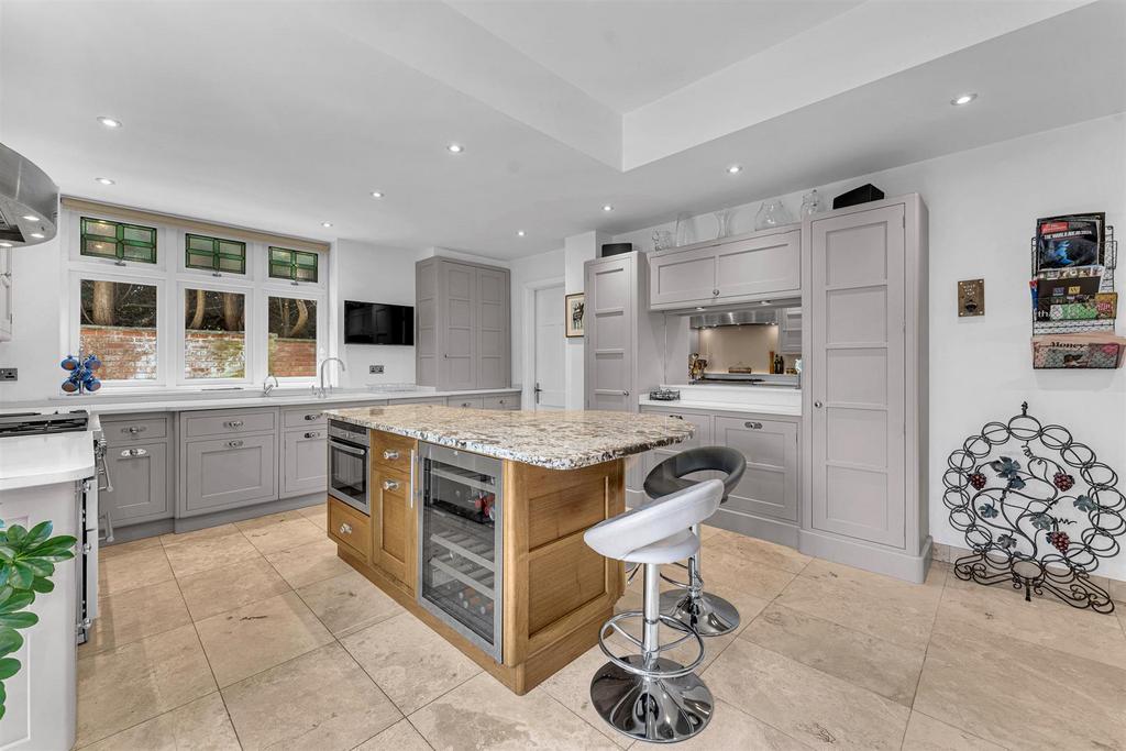 Breakfast Kitchen