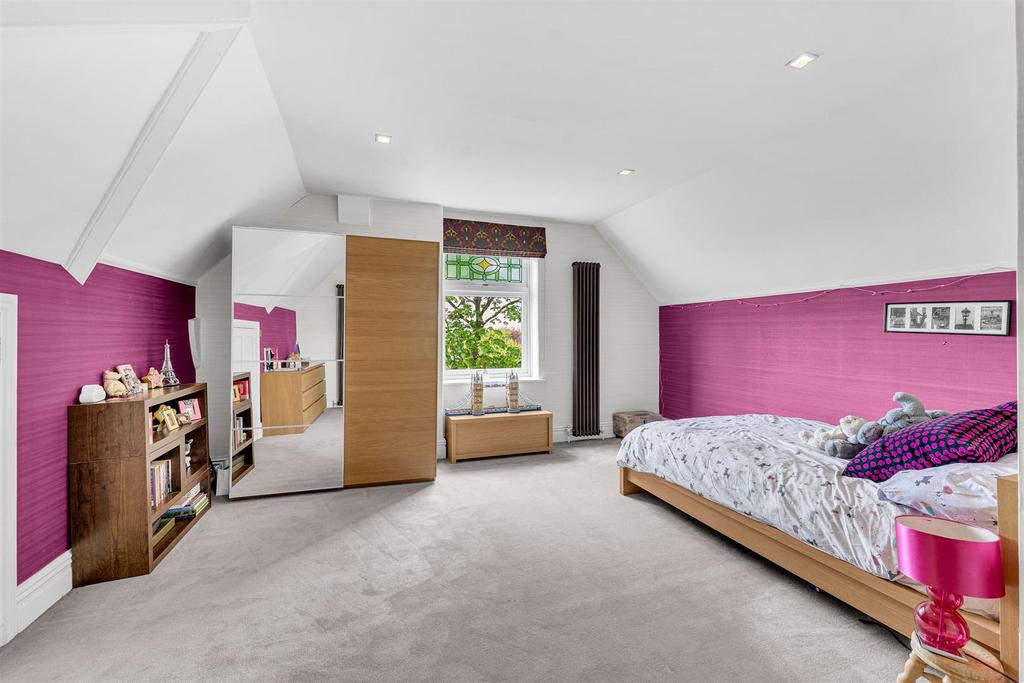 Bedroom 5
