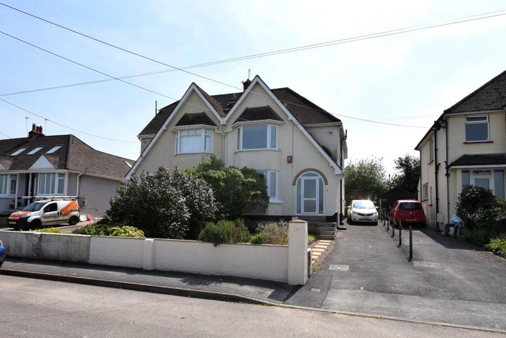 Westfield Avenue, Barnstaple, Devon 3 bed house to rent £1,350 pcm (£