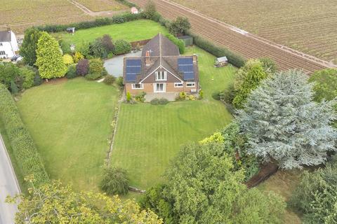 5 bedroom detached house for sale, Osbaston, Oswestry, SY10 8HT