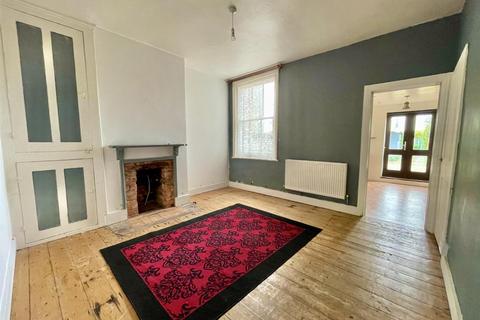 3 bedroom terraced house for sale, Chapel Street, Newhaven
