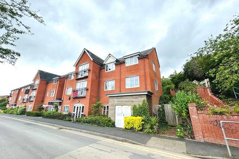 2 bedroom apartment to rent, River House, Common Road, Evesham