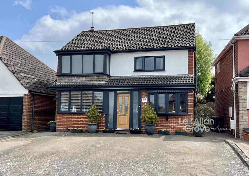 Longmoor Road, Halesowen 4 bed detached house for sale £450,000