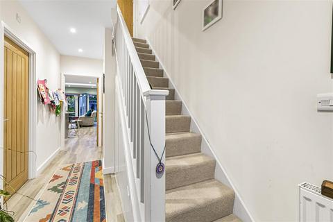 14 Coldhams Place, Cambridge, CB1 3HE