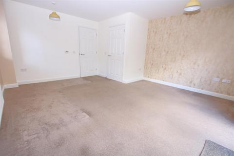 2 bedroom end of terrace house for sale, Wearra Close, Irthlingborough