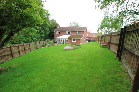 12 Bourton Close, Northampton, NN4 9YT
