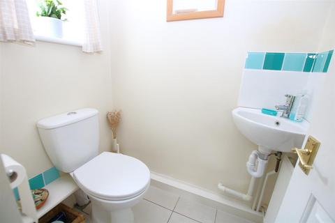 12 Bourton Close, Northampton, NN4 9YT