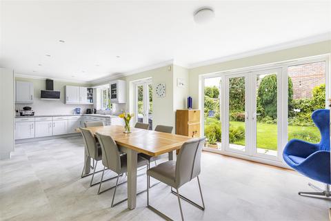 19 Thornbury, Comberton, Cambridge, CB23 7AP