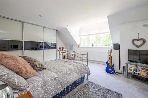 7 Corfe Way, Broadstone, BH18 9ND