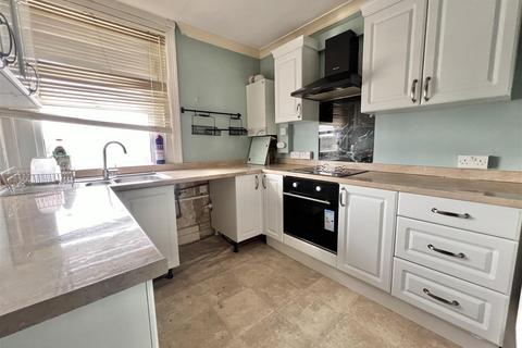 2 bedroom property for sale, St Davids Avenue, Bexhill on Sea TN40