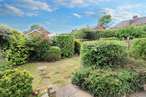 2 bedroom detached bungalow for sale, Wincote Close, Kenilworth