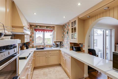 3 bedroom detached house for sale, Stanstead Avenue, Rise Park NG5