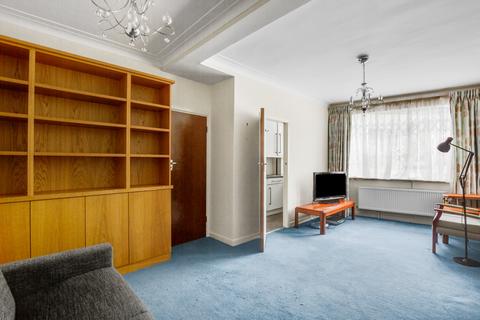 1 bedroom ground floor flat to rent, Prince Albert Road, London NW8