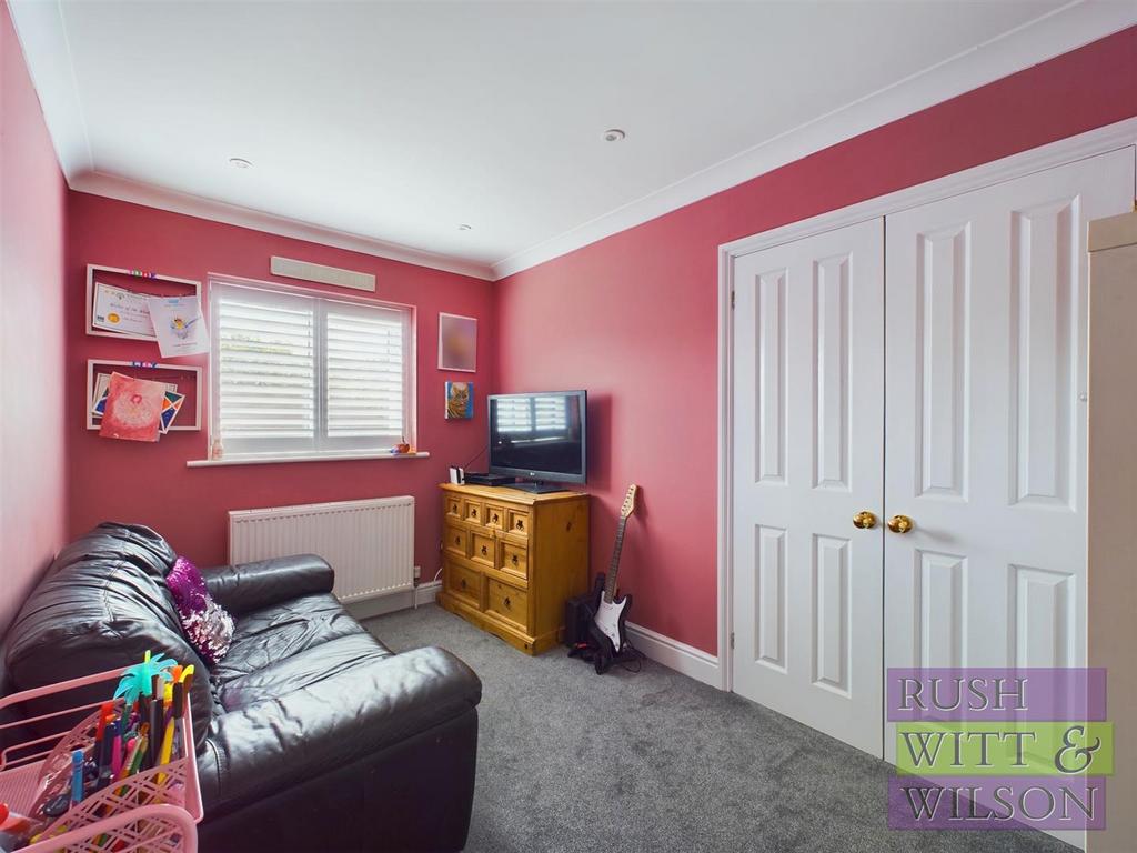CAM03417 G0-PR0178-STILL003.jpg