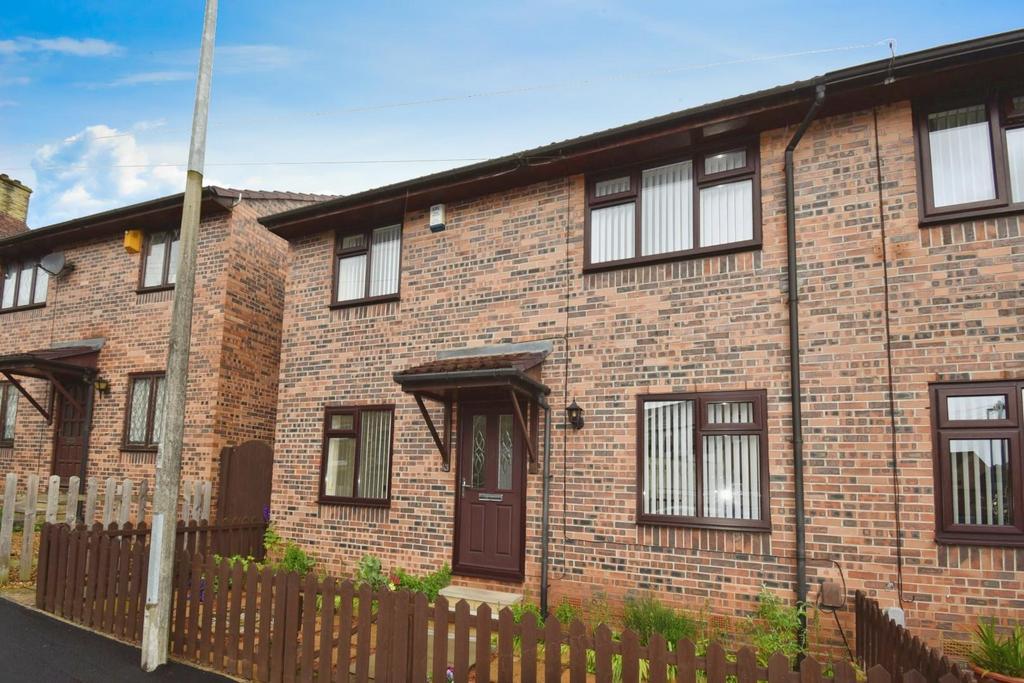 Arnold Street, Liversedge WF15 2 bed semidetached house to rent £850