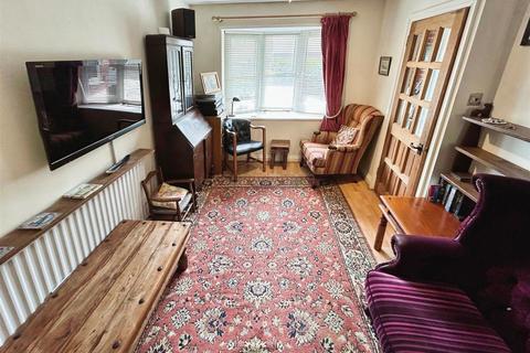 2 bedroom semi-detached house for sale, Hill Street, Warwick
