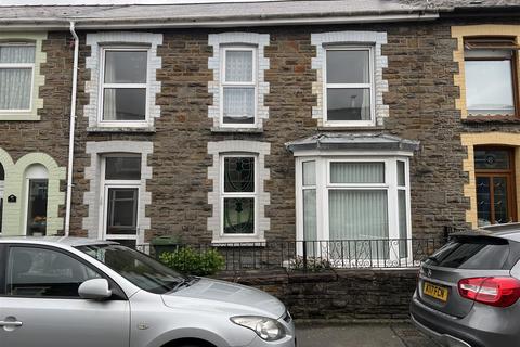 2 bedroom flat for sale, Tanybryn Street, Aberdare CF44