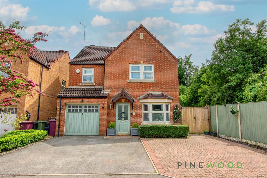Bluebell Walk, Worksop S80 4 bed detached house for sale £400,000