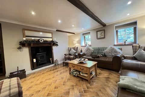 11 Forge Trip, Aberdare, CF44 0RW