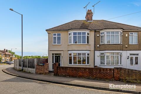 3 bedroom semi-detached house for sale, Rectory Road, Grays
