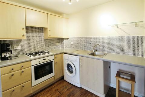 1 bedroom ground floor flat for sale, Wyre Close, Bradford BD6