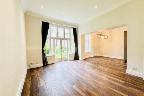 3 bedroom apartment to rent, Hamels Park, Buntingford SG9
