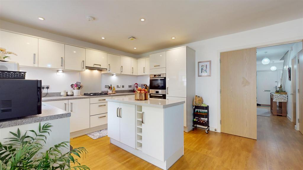 Kitchen/dining room/family room