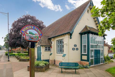 2 bedroom detached bungalow for sale, Elm Grove, Woburn Sands