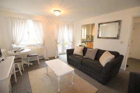 2 bedroom apartment to rent, Loxley CloseHucknallNottinghamshire