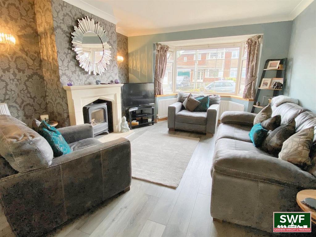 Linton Road, Penn, Wolverhampton 3 bed semidetached house for sale £