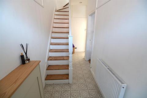 3 bedroom terraced house to rent, Russell Road, Wallasey CH44