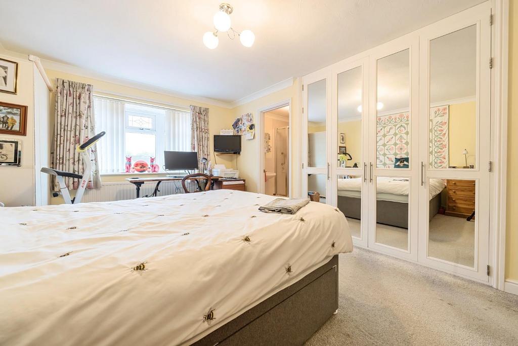2nd view MASTER BEDROOM.jpg