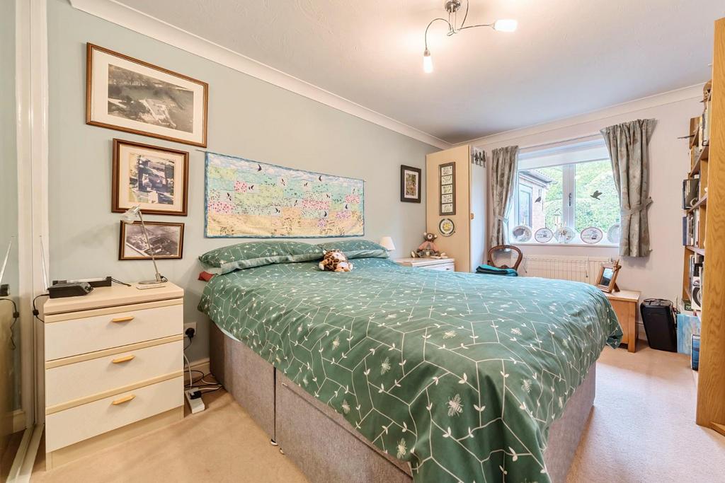SECOND DOUBLE BEDROOM.jpg