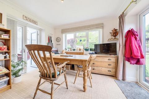 9 Grove Drive, Woodhall Spa, LN10 6RT