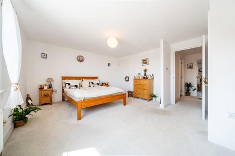 2 bedroom terraced house for sale, Osborne Way, Horncastle