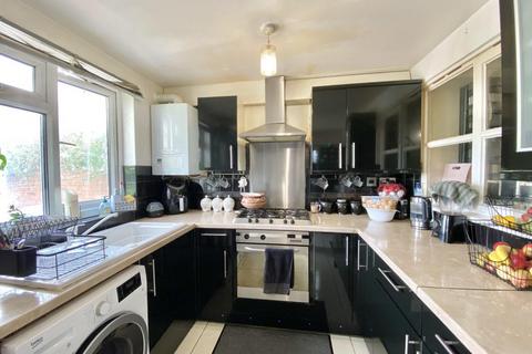 1 Tollgate Drive, Hayes, UB4 0NP