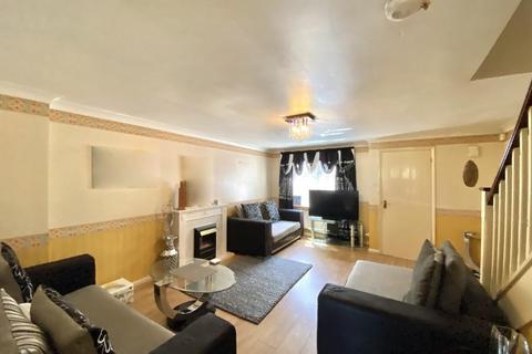 1 Tollgate Drive, Hayes, UB4 0NP