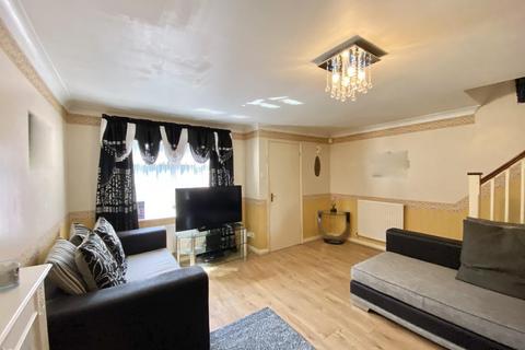 1 Tollgate Drive, Hayes, UB4 0NP