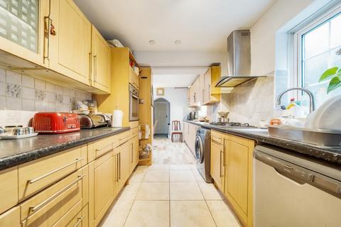 4 bedroom house for sale, Uxbridge Road, Hayes, UB4 0JG