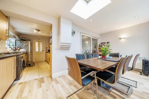 4 bedroom house for sale, Uxbridge Road, Hayes, UB4 0JG