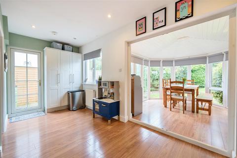 55 Brookfield Avenue, Sutton, SM1 3QL
