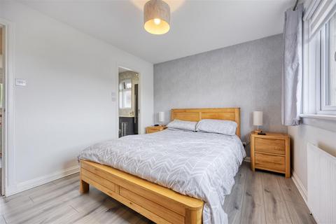4 bedroom detached house for sale, North Berwick Avenue, Cumbernauld, Glasgow