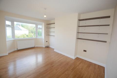 2 bedroom maisonette for sale, Eastcote Lane, Northolt, UB5 5RH