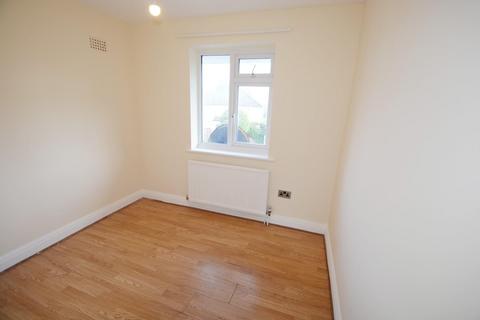 2 bedroom maisonette for sale, Eastcote Lane, Northolt, UB5 5RH