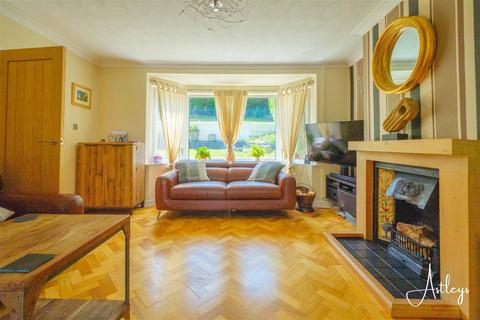 3 bedroom semi-detached house for sale, Muirfield Drive, Mayals, Swansea