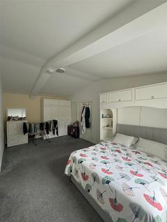 2 bedroom flat to rent, Brunswick Park Road, Wednesbury