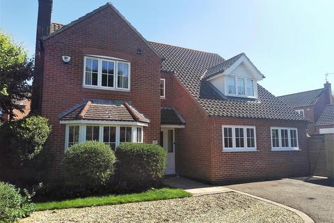4 bedroom detached house for sale, Spire View, Bottesford