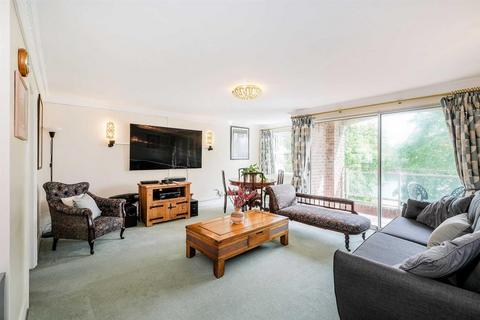 2 bedroom flat for sale, Laybrook Lodge, Snaresbrook Road
